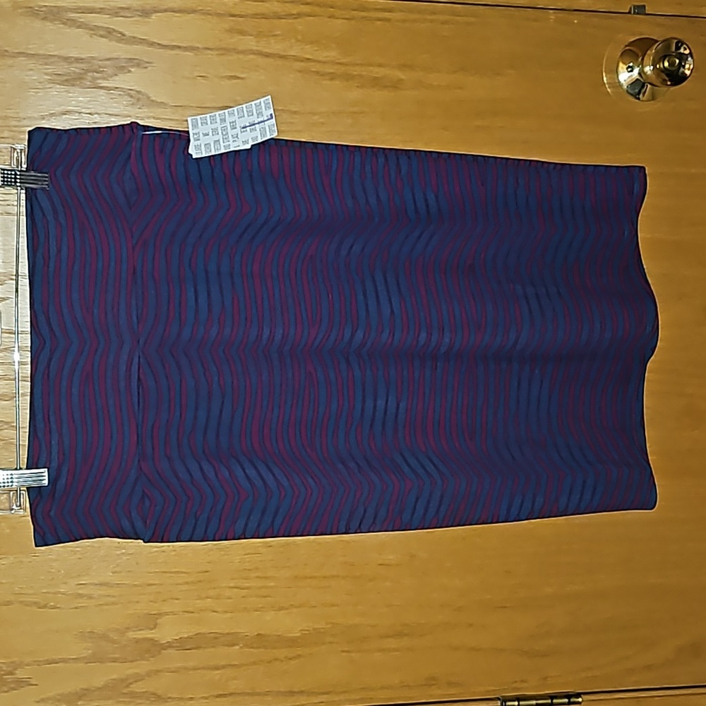 LuLaroe Cassie Skirt Large